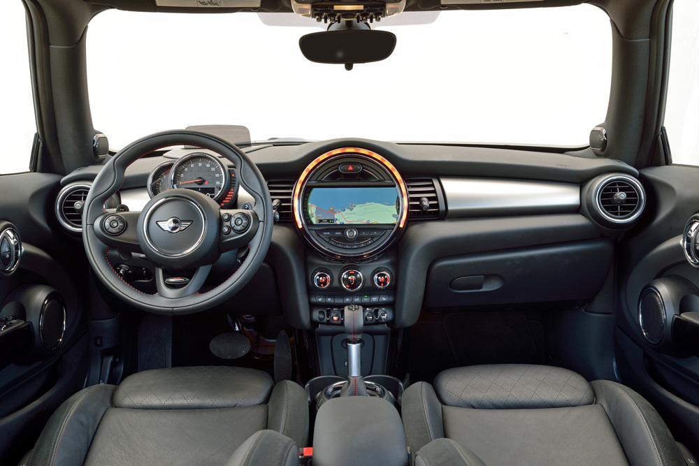 Mini Hatch F56 (2014-2018) Хетчбэк 3-дв. Cooper S интерьер 