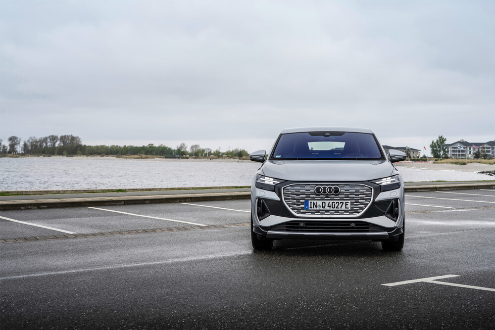 Audi Q4 e-tron Sportback 1 поколение (2021) кроссовер 5 дв