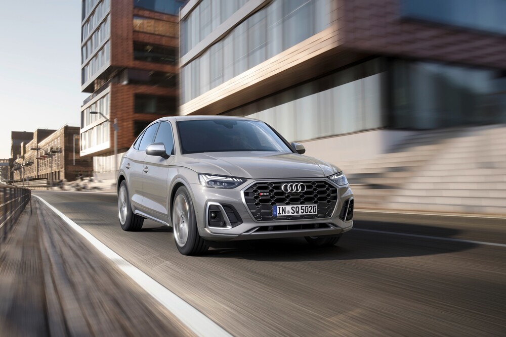 Audi SQ5 Sportback 1 поколение (2021) кроссовер 5 дв