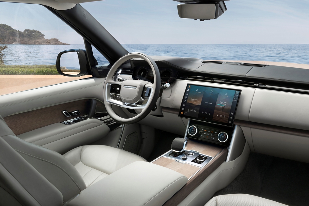 Range Rover 5 поколение (2021) внедорожник 5 дв интерьер 