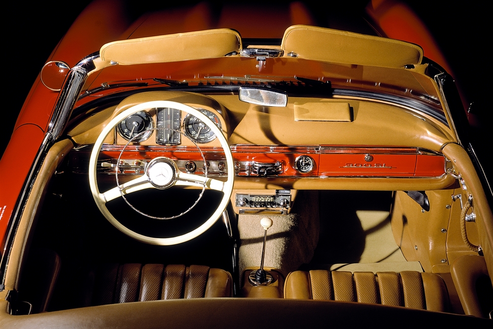 Mercedes-Benz SL-Класс W198 Родстер (1957-1963) интерьер 