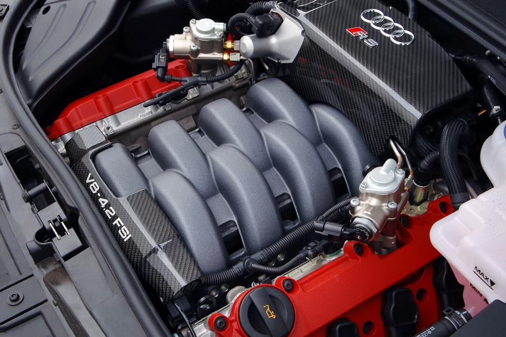 Audi RS 4 B7 (2005-2008) Седан двигатель