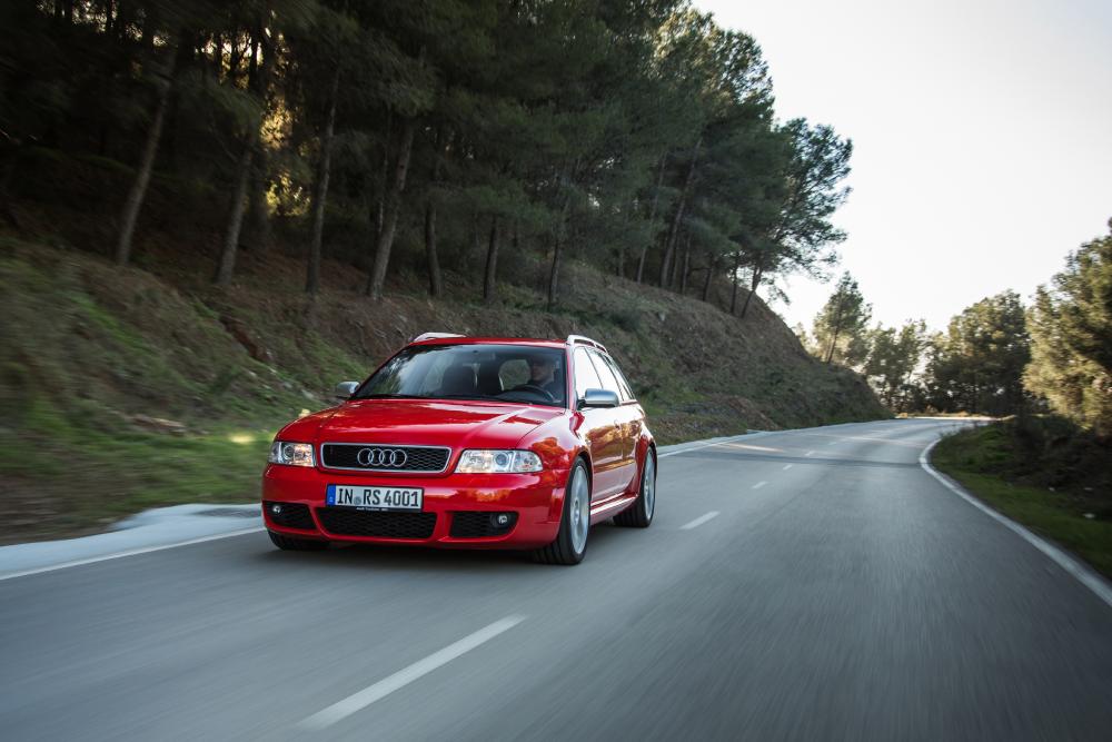 Audi RS 4 B5 Avant