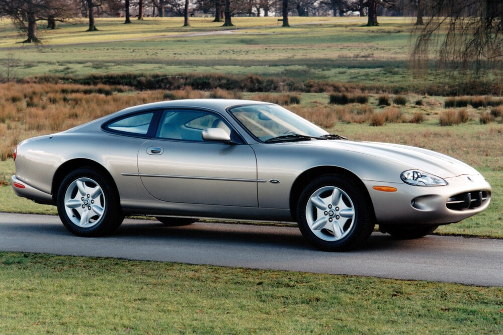 Jaguar XK 1 поколение Х100 (1996-2000) купе 