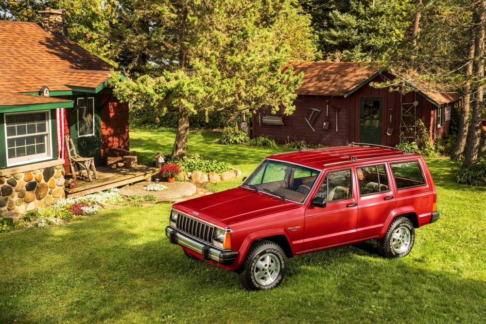 Jeep Cherokee 2 поколение XJ Внедорожник 5-дв.