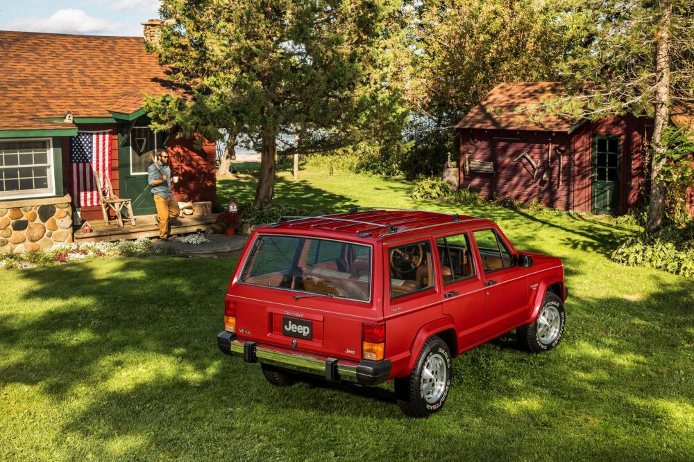 Jeep Cherokee 2 поколение XJ Внедорожник 5-дв.