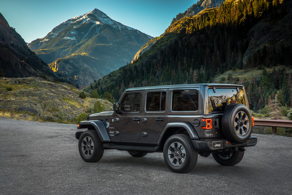 Jeep Wrangler 4 поколение JL (2018) Unlimited внедорожник 5-дв.