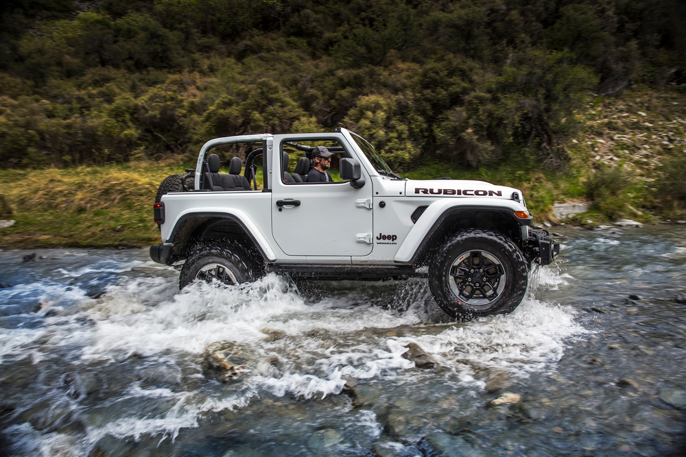 Jeep Wrangler 4 поколение JL (2017) Внедорожник 3-дв