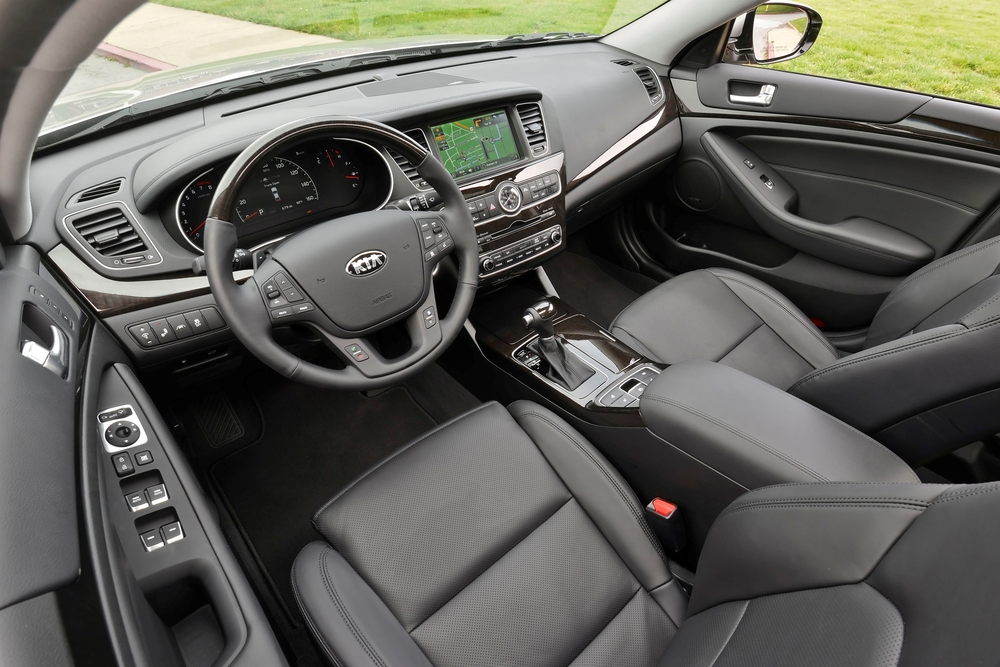 Kia Cadenza 1 поколение VG [рестайлинг] (2013-2016) седан интерьер 