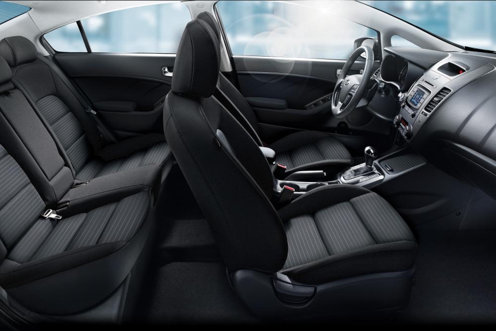 Kia Cerato 3 поколение рестайлинг интерьер