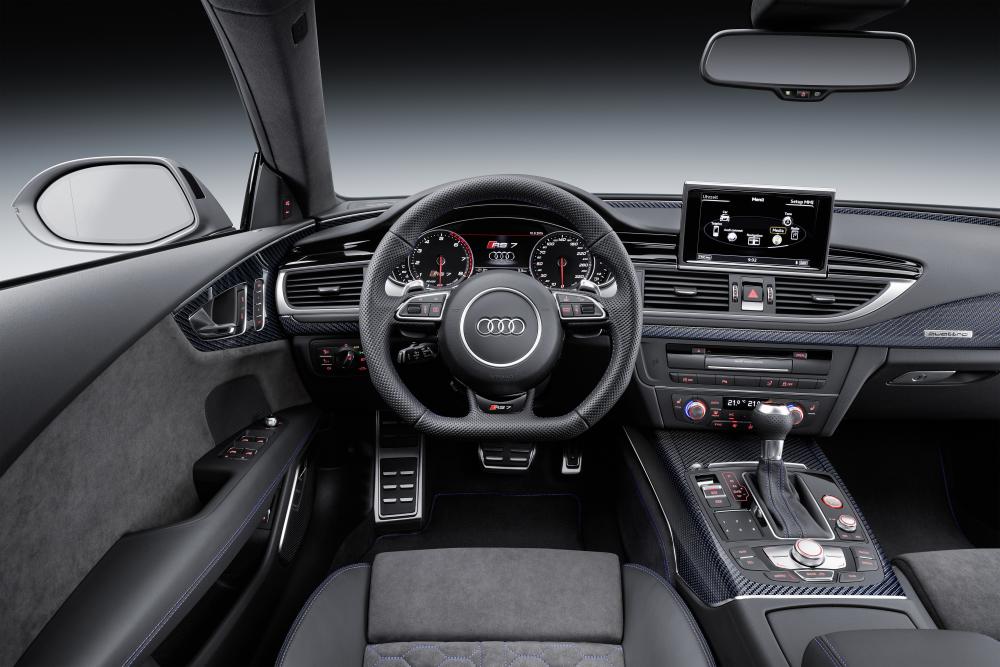 Audi RS 7 4G рестайлинг Sportback лифтбэк интерьер 