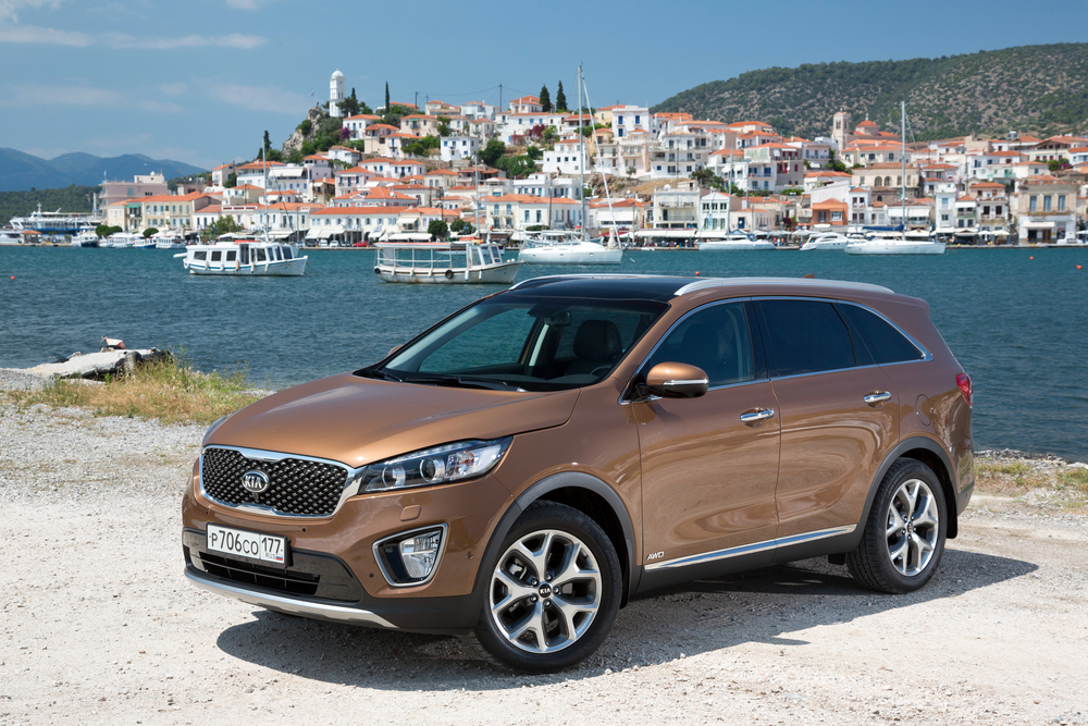 Kia Sorento 3 поколение Prime (2015-2018) кроссовер