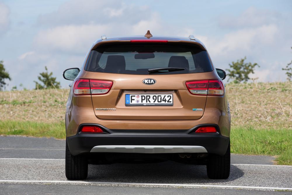 Kia Sorento 3 поколение Prime (2015-2018) кроссовер