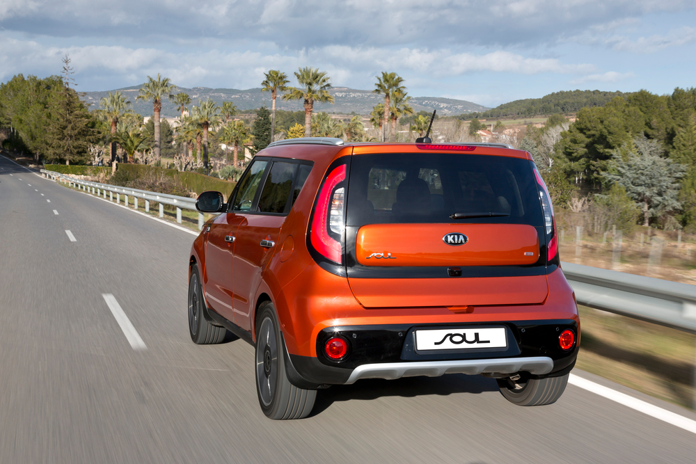 Kia Soul 2 поколение [рестайлинг] (2016-2019) кроссовер 5 дв