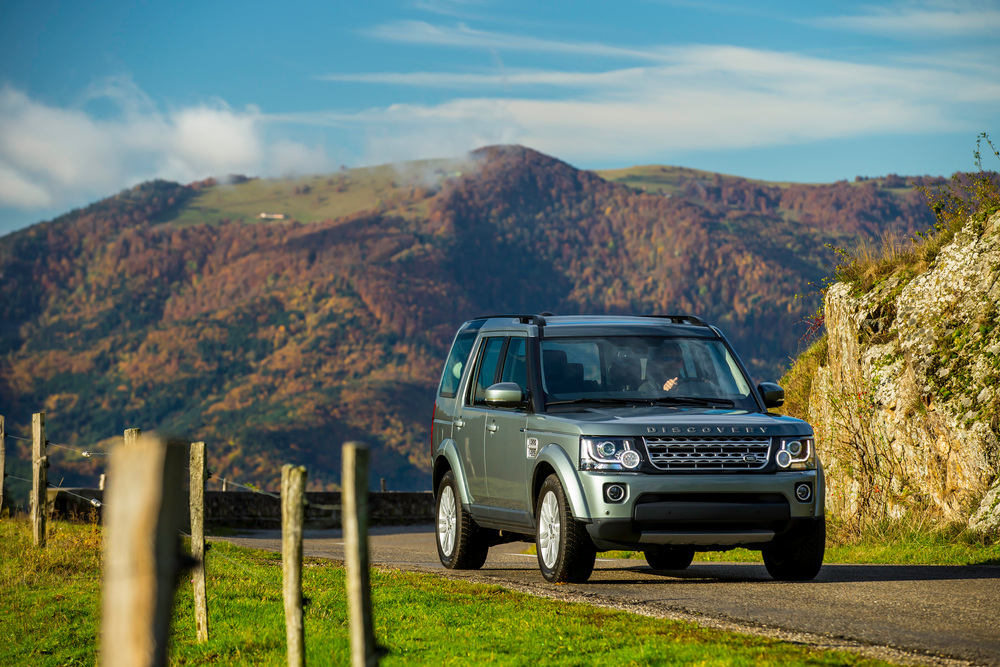 Land Rover Discovery 4 поколение [рестайлинг] (2013-2016) внедорожник 5 дв