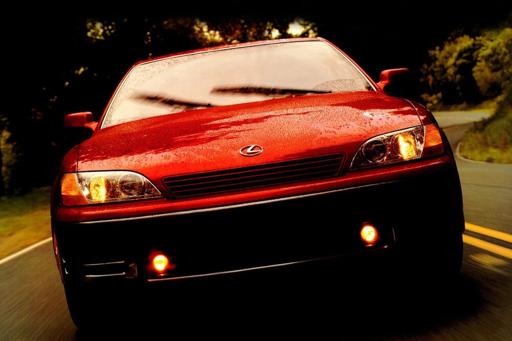 Lexus ES 2 поколение (1991-1994) седан