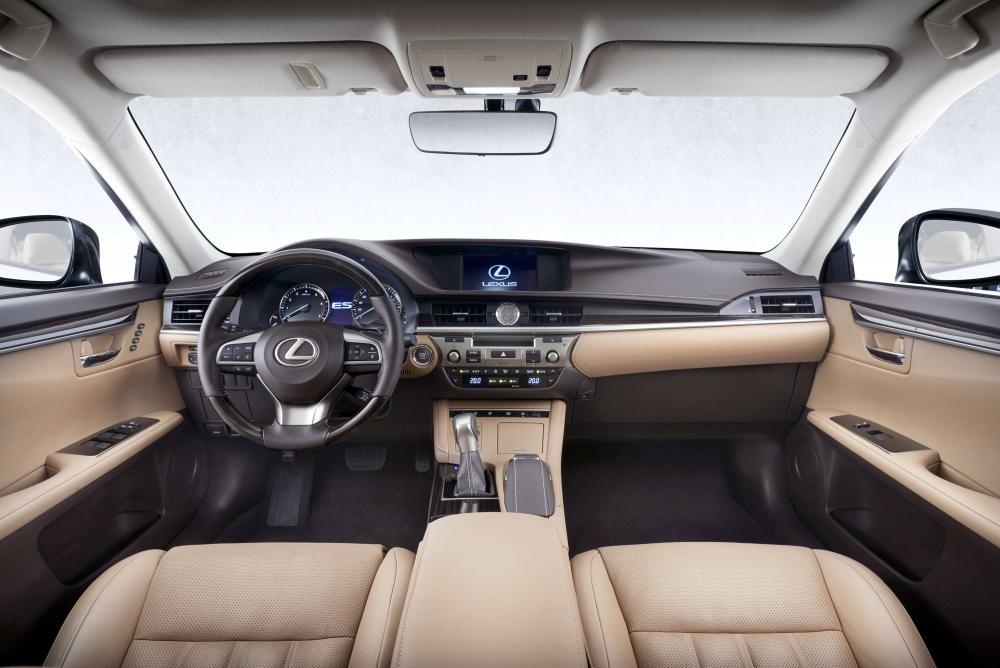 Lexus ES 6 поколение [рестайлинг] (2015-2018) седан