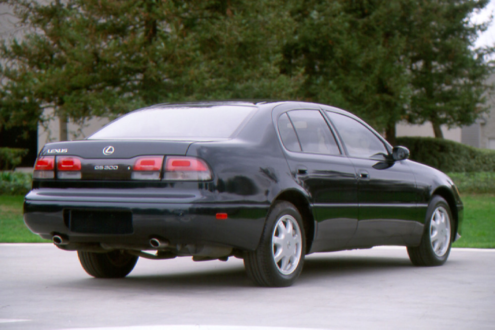 Lexus GS 1 поколение (1993-1997) седан