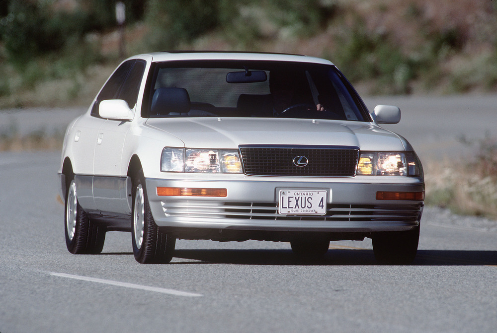 Lexus LS 1 поколение (1989-1994) седан