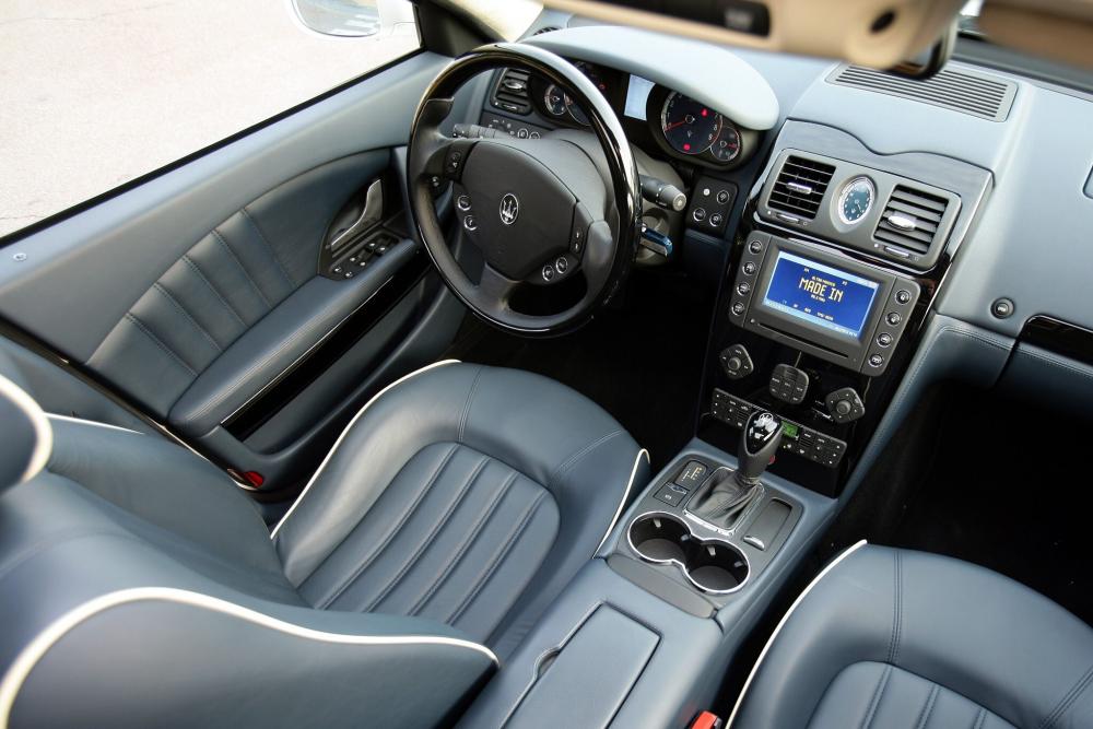 Maserati Quattroporte 5 поколение интерьер