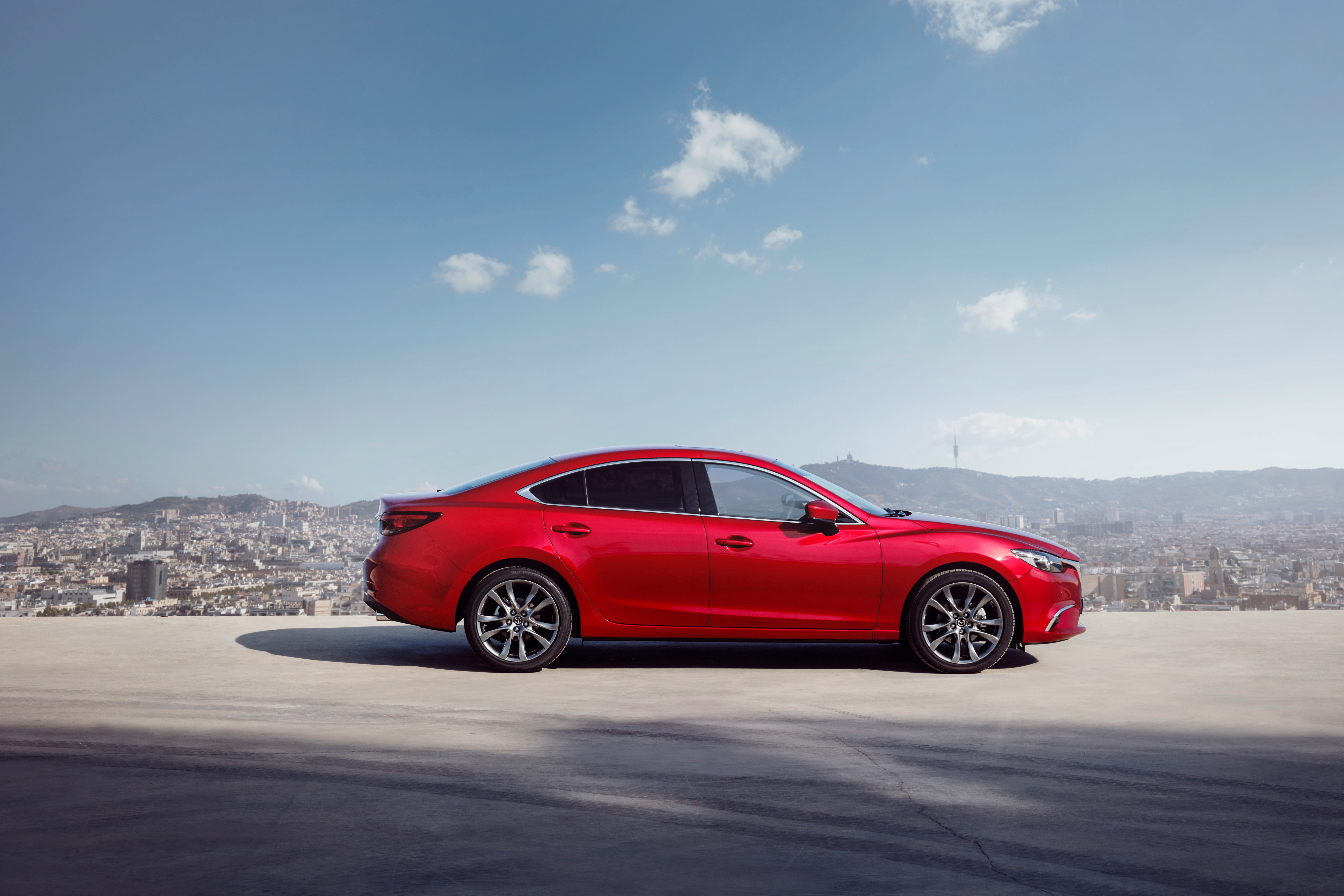 Тест мазды 6. Mazda 6 sedan. Mazda 6 2017. Мазда 6 седан 2021. Мазда 6 красная седан.