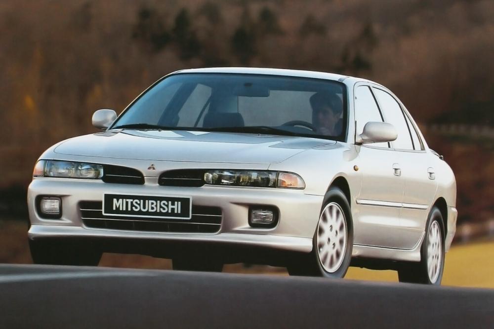 Mitsubishi Galant 7 поколение Седан