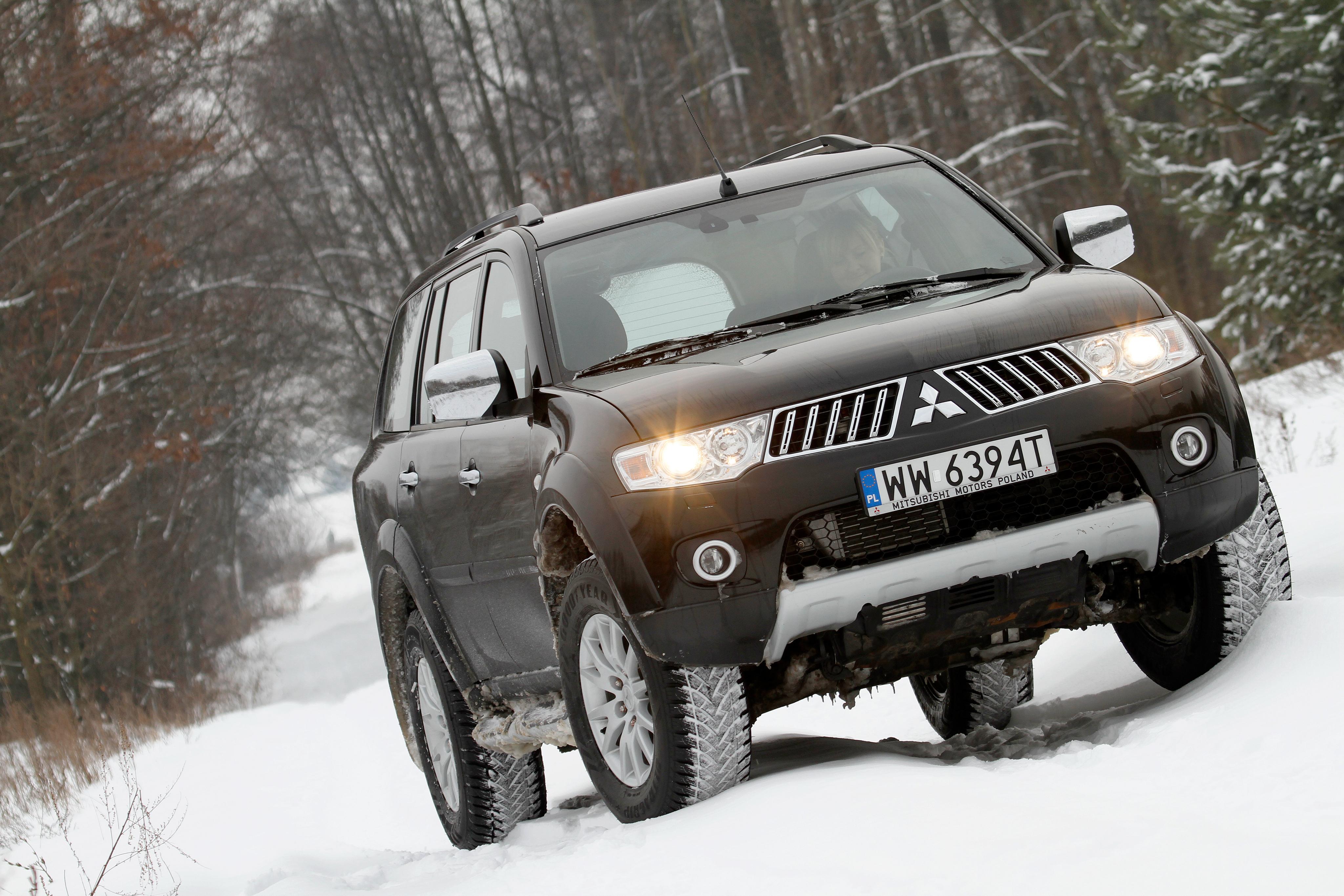 Паджеро спорт 2. Mitsubishi Pajero Sport 2. Mitsubishi Pajero Sport 2008. Pajero Sport 2 2008. Mitsubishi Pajero Sport II (2008—2013).