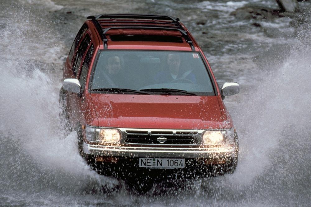 Nissan Pathfinder 2 поколение R50