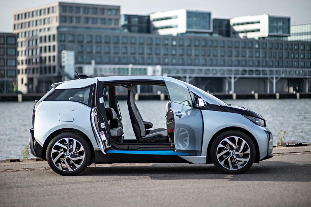 BMW i3 1 поколение I01 (2013-2018) Хетчбэк