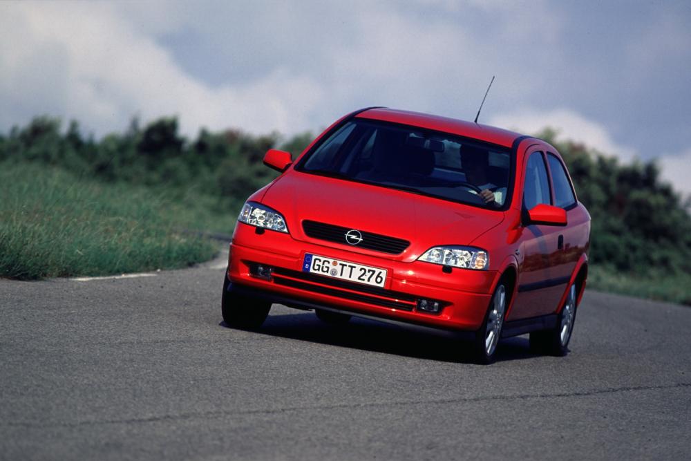 Opel Astra G (1998-2009) Хетчбэк 3-дв.