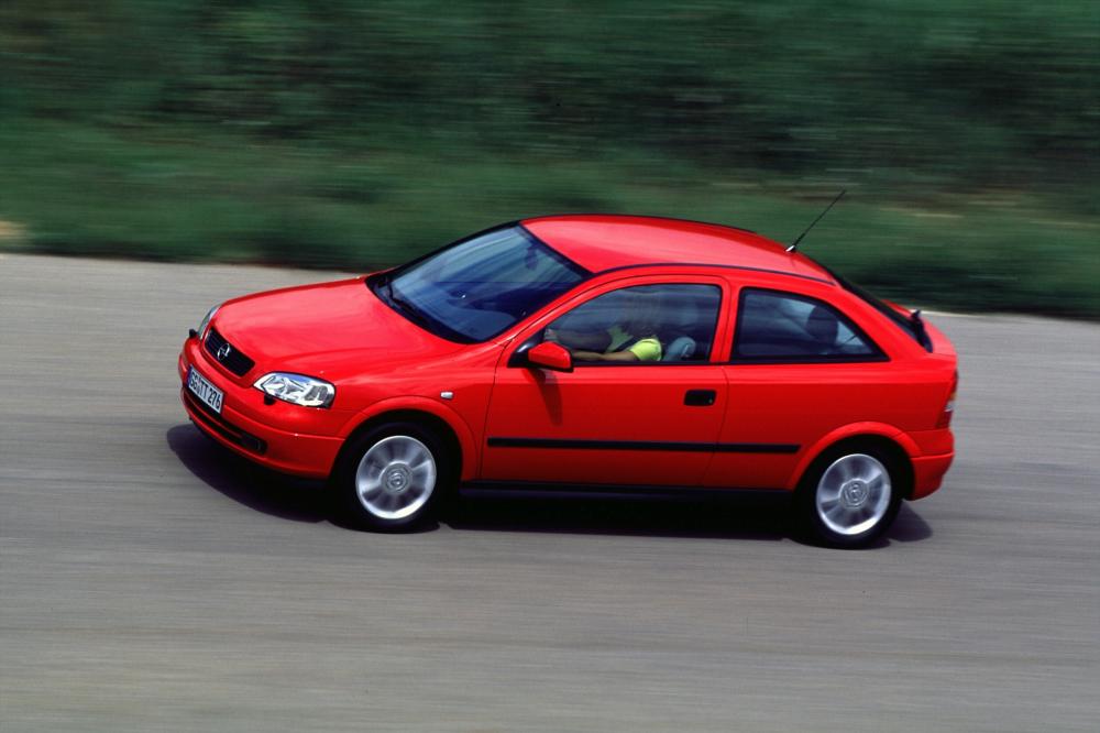 Opel Astra G (1998-2009) Хетчбэк 3-дв.