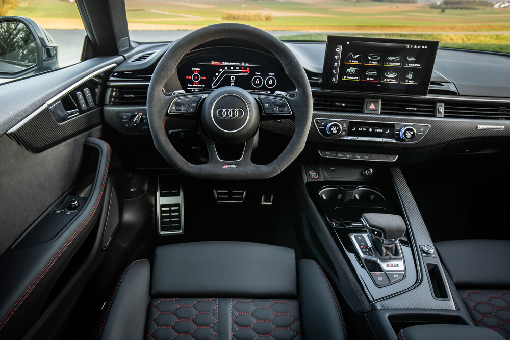 Audi RS 5 2 поколение F5 [рестайлинг] (2019) Купе интерьер 
