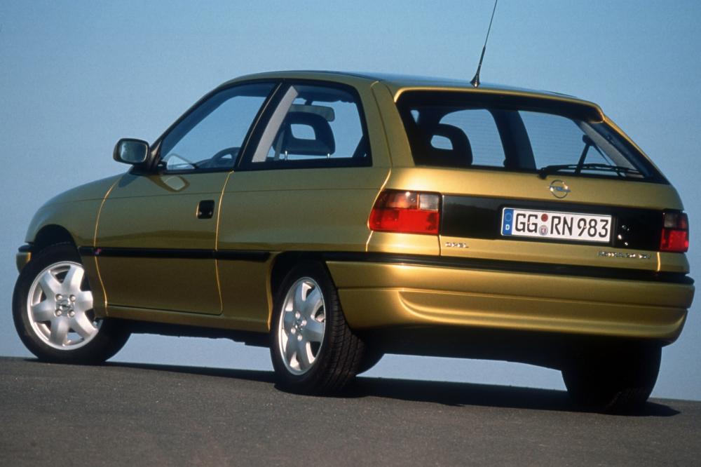 Opel Astra 1 поколение F [рестайлинг] (1994-1998) Хетчбэк 3-дв.