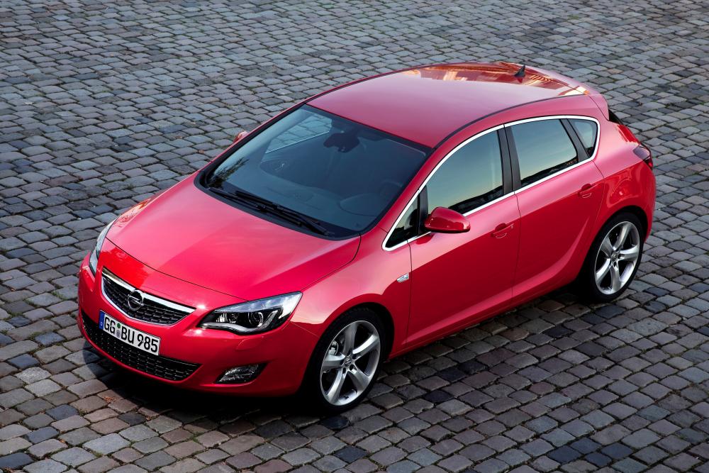 Opel Astra J (2009-2012) Хетчбэк 5-дв.