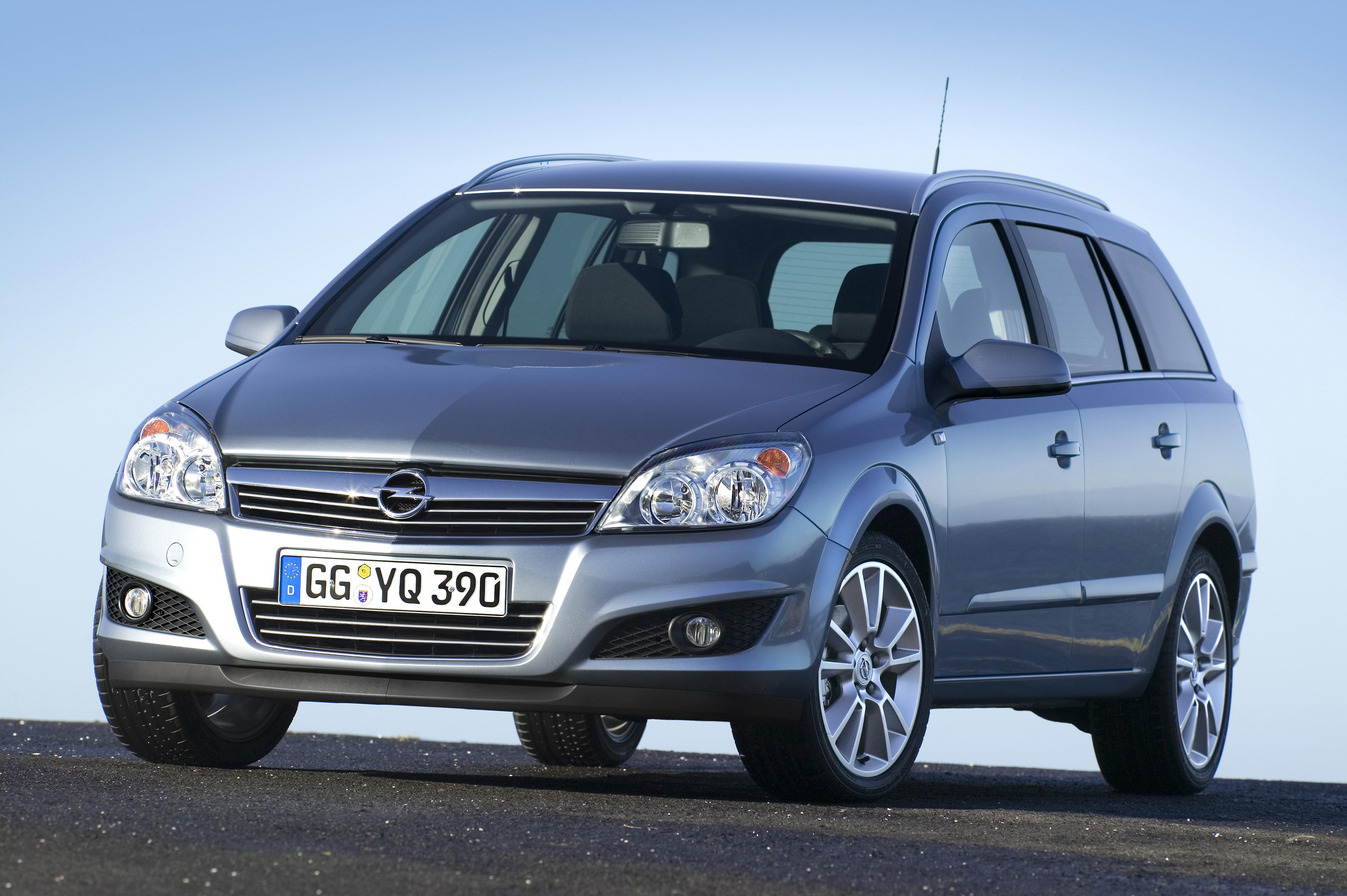Опель универсал характеристика. Opel Astra h Caravan. Opel Astra h 2007 универсал. Opel Astra h Family универсал.