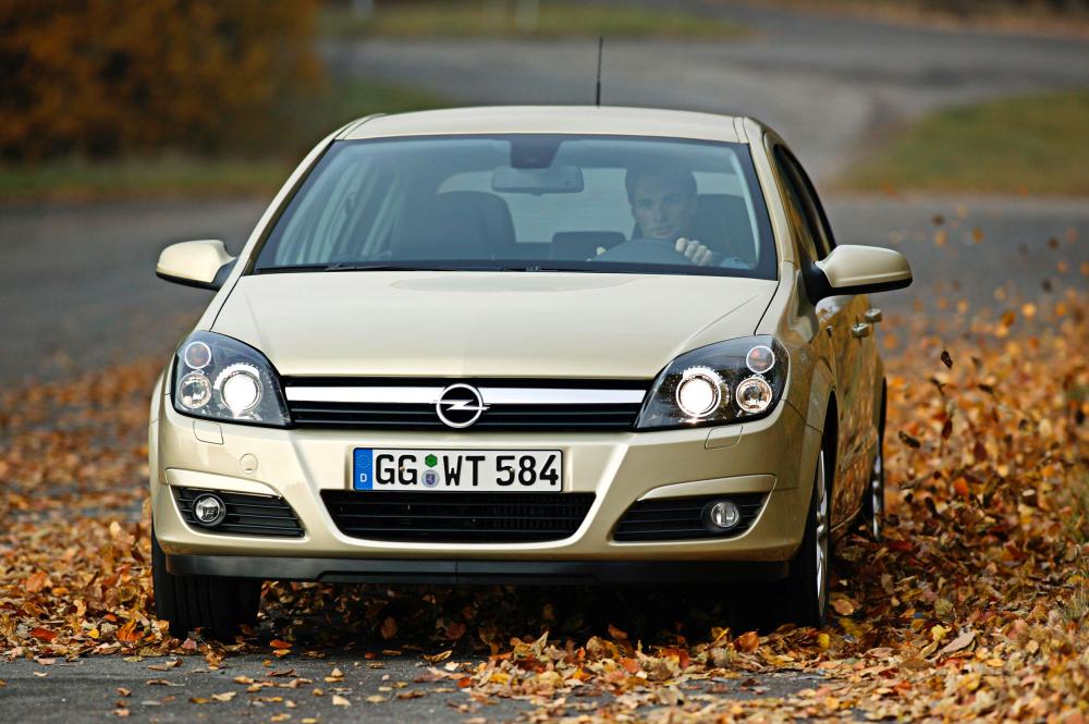 Opel Astra H (2004-2007) Хетчбэк