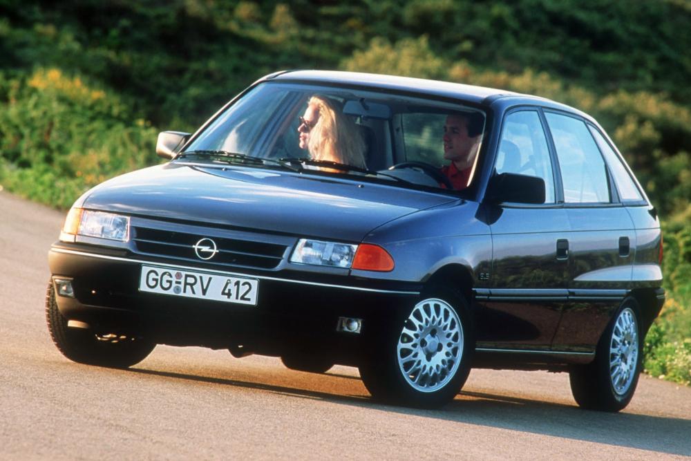 Opel Astra 1 поколение F (1991-1994) Хетчбэк 5-дв.