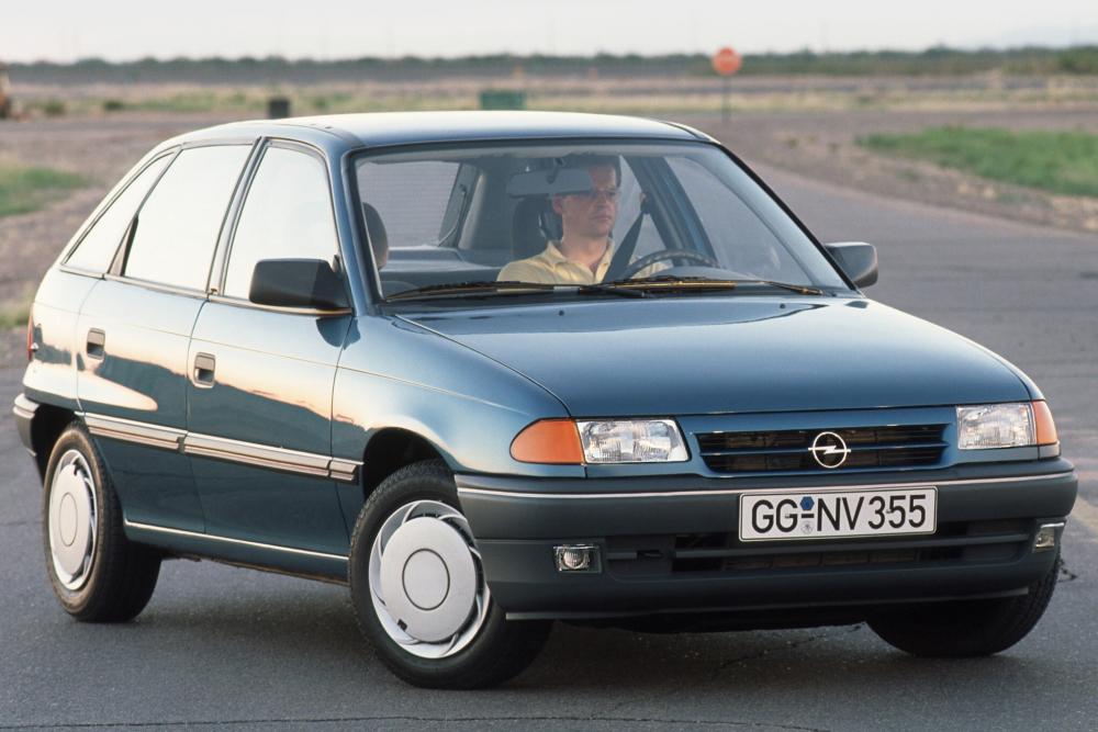 Opel Astra 1 поколение F (1991-1994) Хетчбэк 5-дв.