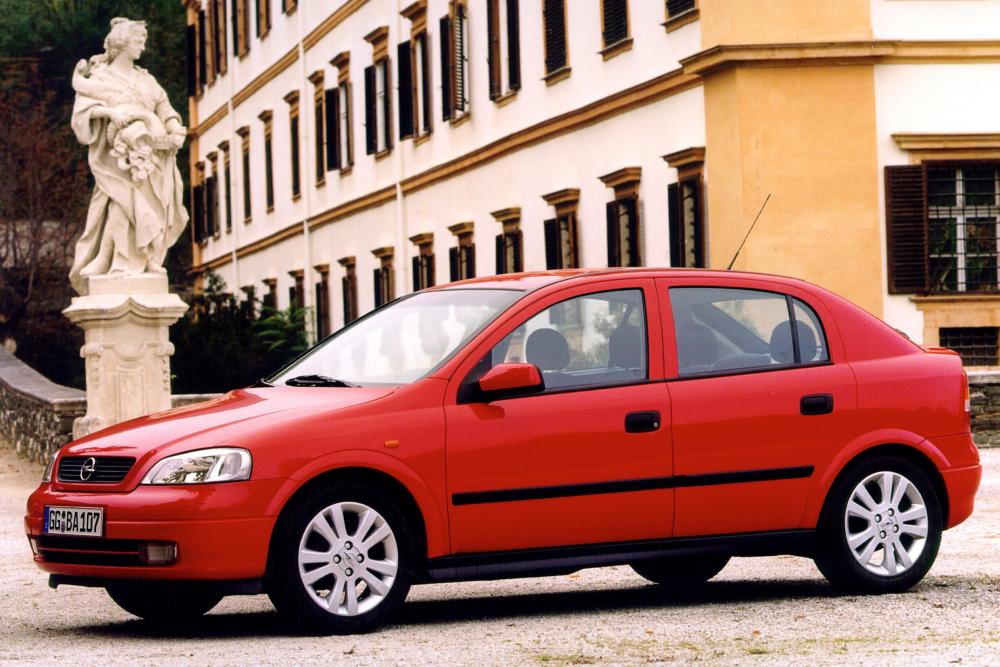 Opel Astra G (1998-2004) Хетчбэк 5-дв.