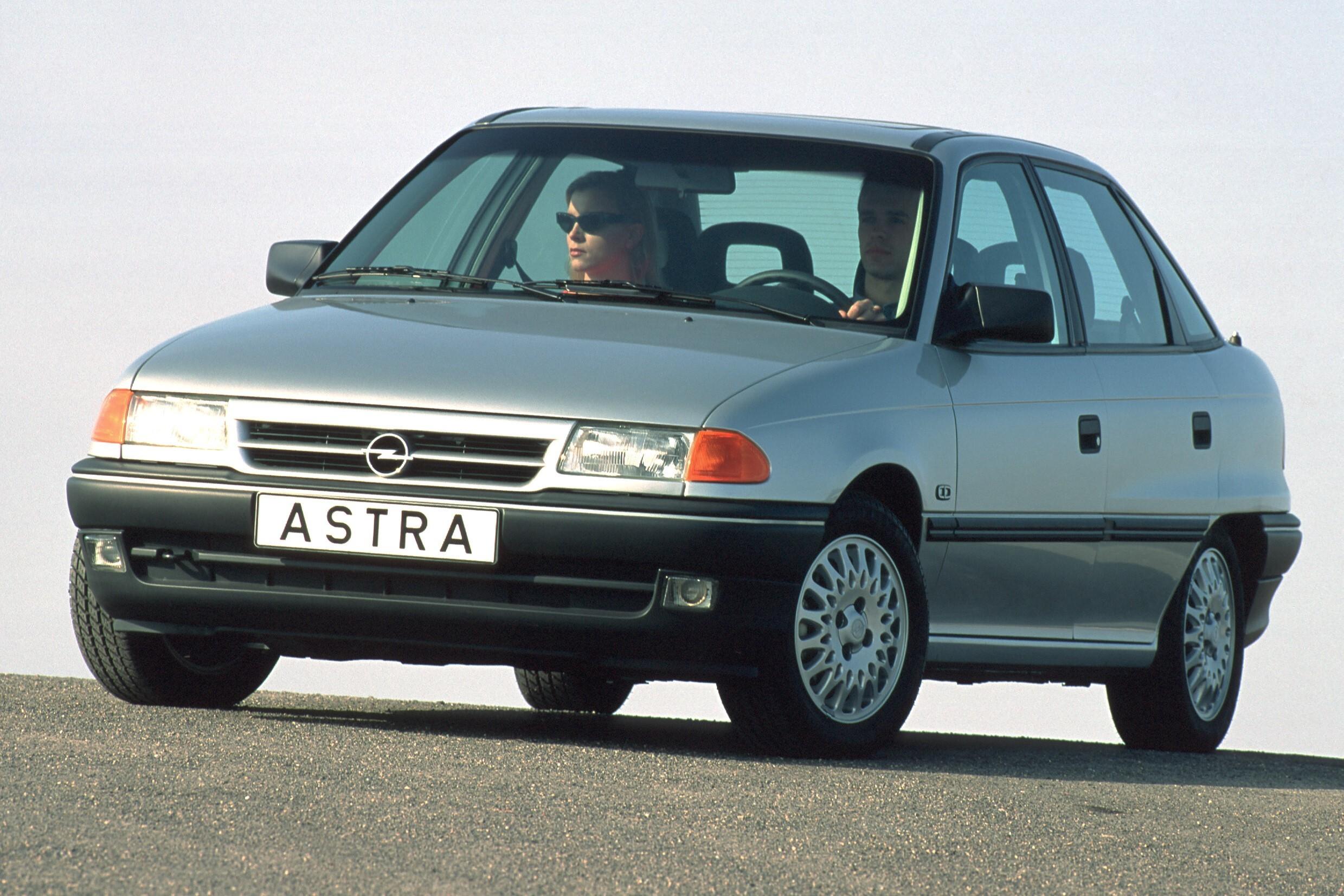 Опель 1 поколение. Opel Astra f 1991. Opel Astra f седан 1992. Opel Astra f 1994.