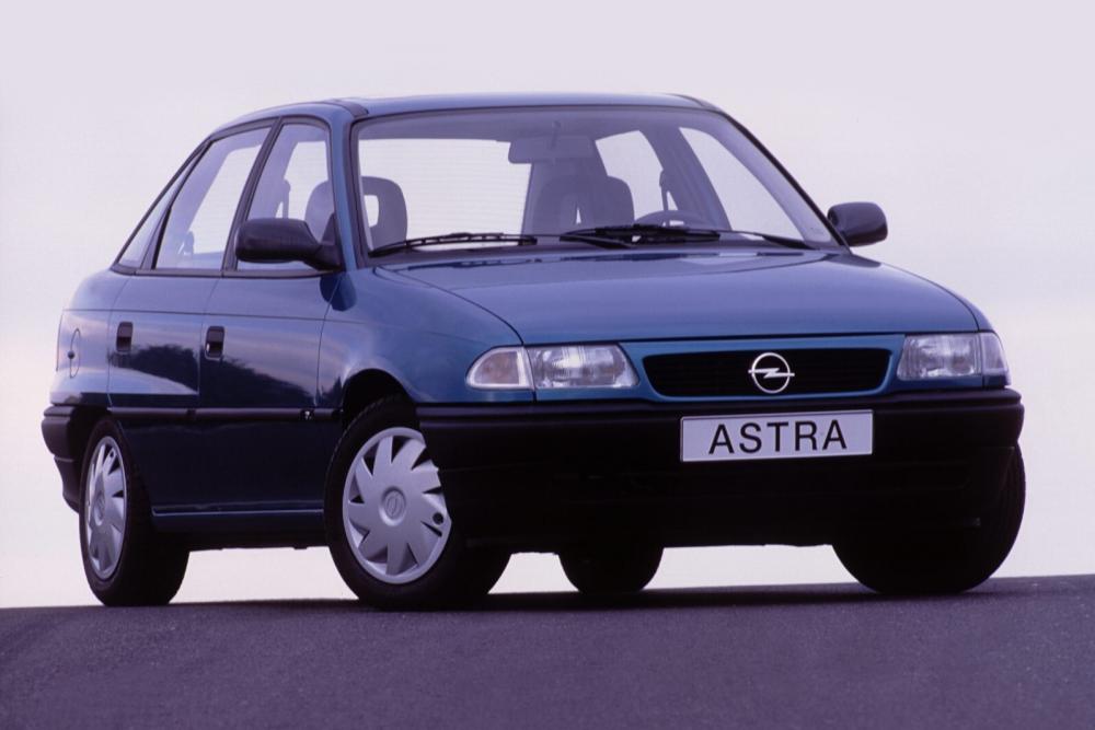 Opel Astra 1 поколение F [рестайлинг] (1994-1998) Седан