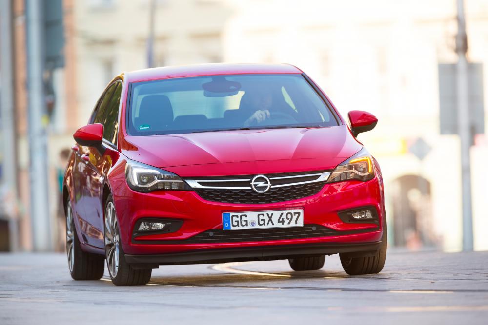 Opel Astra K (2015-2018) Хетчбэк