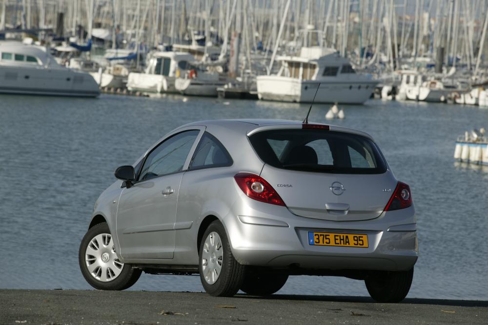 Opel Corsa 4 поколение D (2006-2011) Хетчбэк 3-дв.
