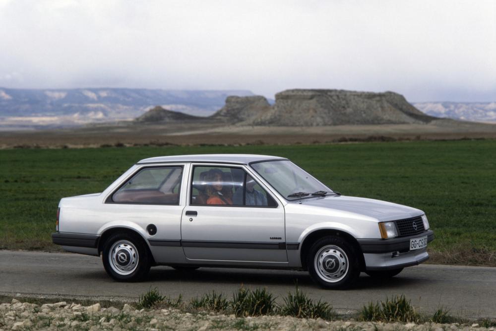 Opel Corsa 1 поколение A (1983-1985) Седан 2-дв.