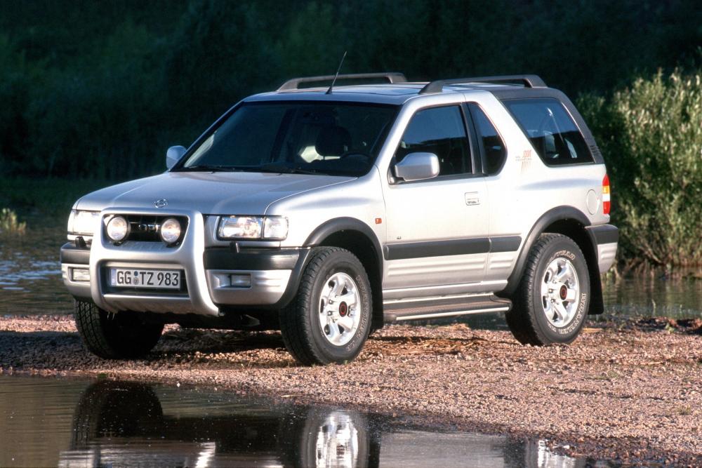 Opel Frontera 2 поколение B (1998-2001) Sport внедорожник 3-дв.