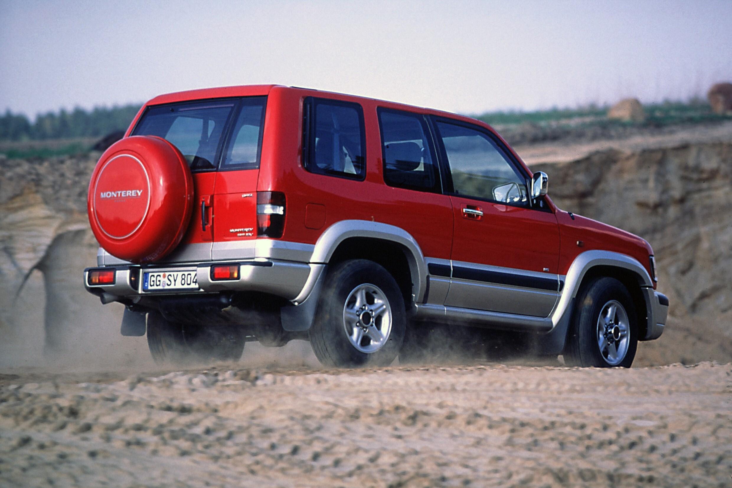 Opel Monterey 1 поколение [рестайлинг] (1998 - 1999) Внедорожник 3-дв. 3.5  AT 4WD (215 л.с.) – технические характеристики и фото комплектации 3.5 AT  4WD (215 л.с.)