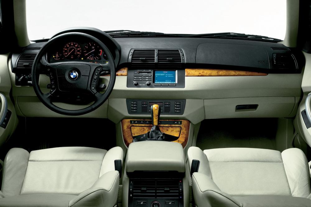 BMW X5 1 поколение E53 (1999-2003) Кроссовер интерьер 