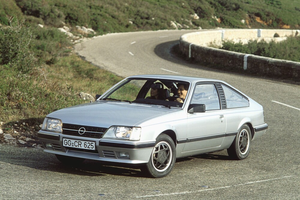 Opel Monza A2 (1982-1986) купе 