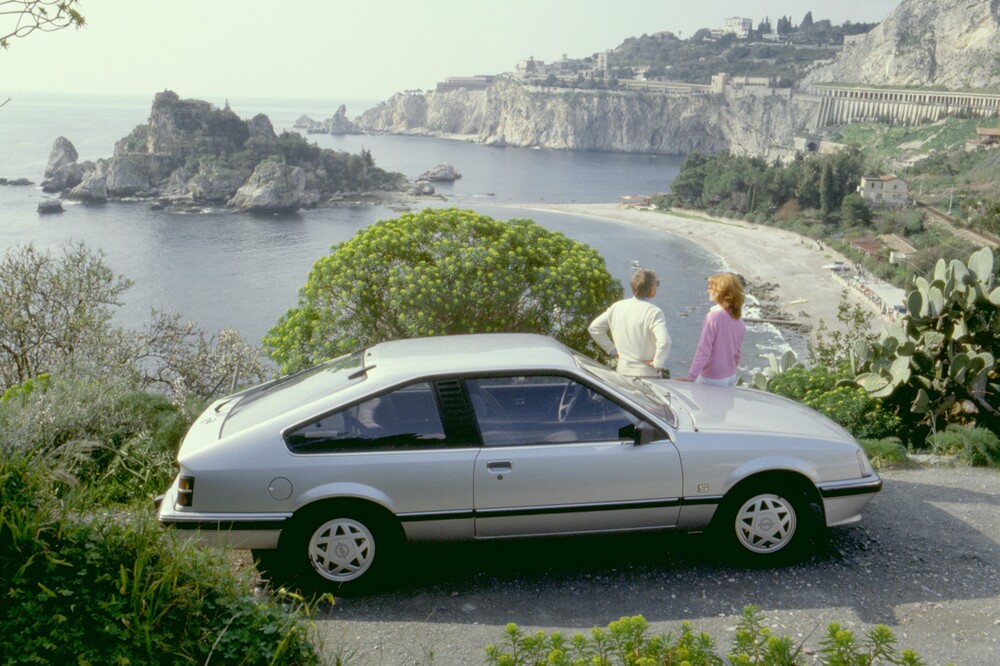 Opel Monza A2 (1982-1986) купе 