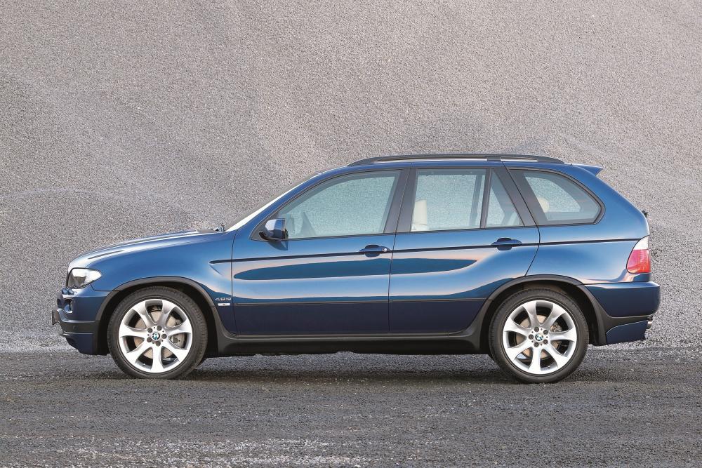 BMW X5 E53 первое поколение рестайлинг